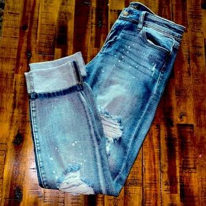 NWOT Judy Blue Distressed Boyfriend Jeans